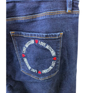 Love Moschino 32 Dark Wash Stretch Jeans Embroidered Heart Pocket